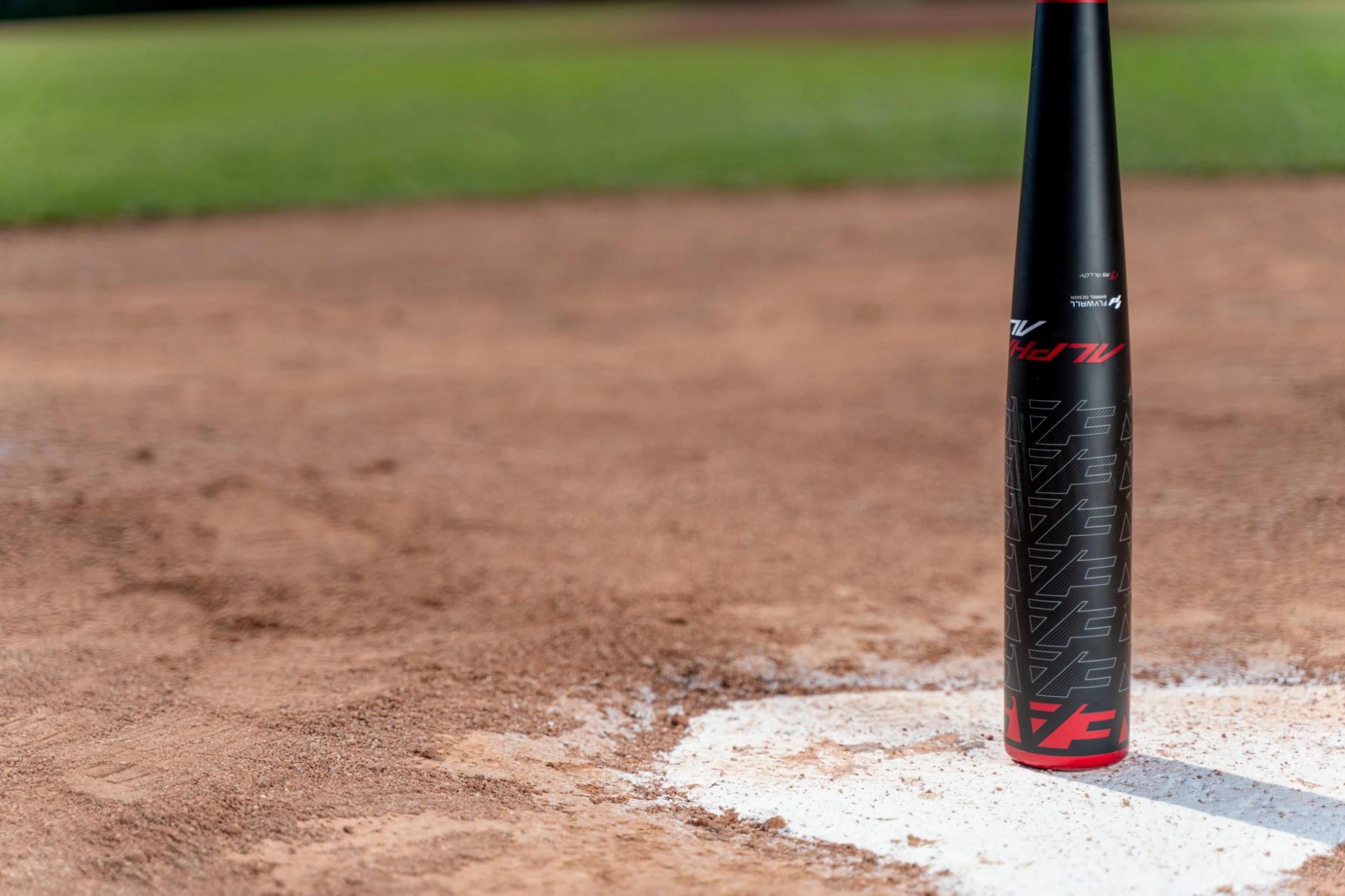 2023 Easton ALPHA ALX (-3) BBCOR Baseball Bat: BB23AL - Image 4