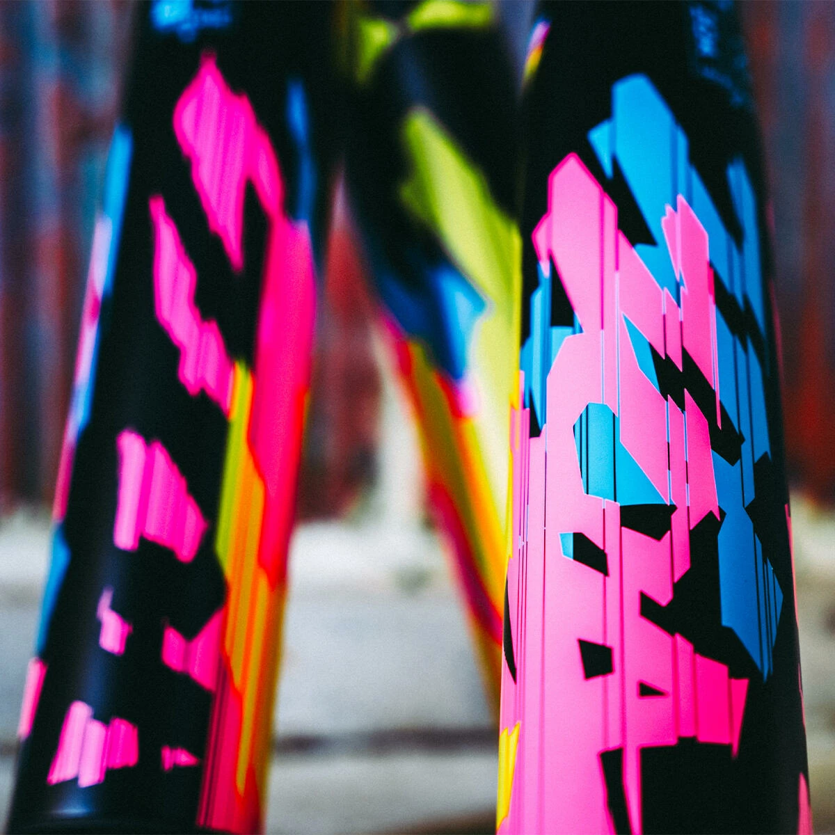 2022 DeMarini Zoa Glitch (-10) USSSA Baseball Bat: WBD2355010 - Image 2